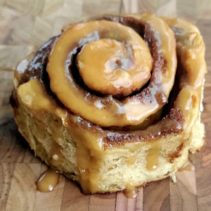 Sourdough Cinnamon Rolls (6 Count)